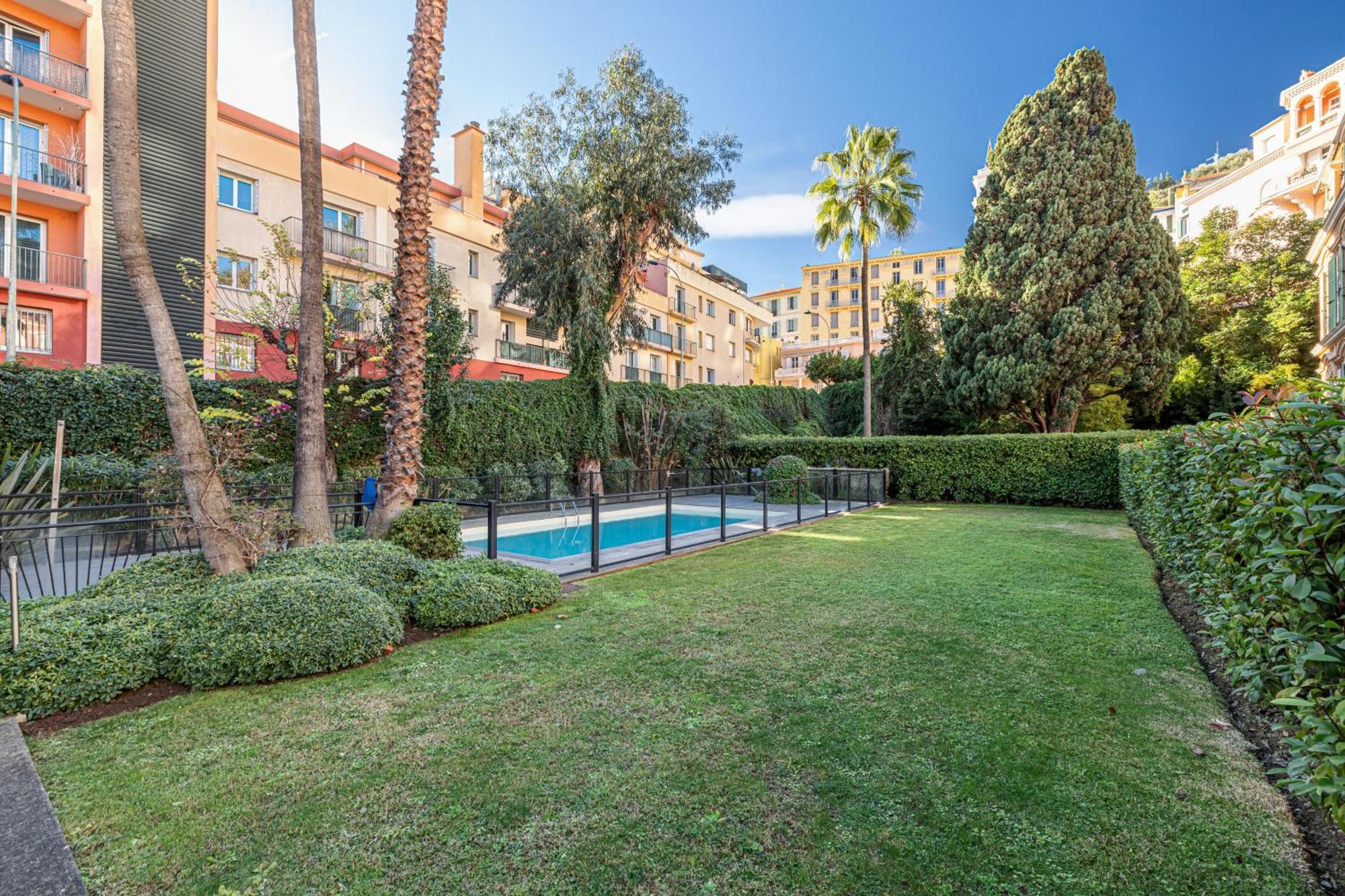 Intercontinental Superbe Avec Piscine * Mentone
