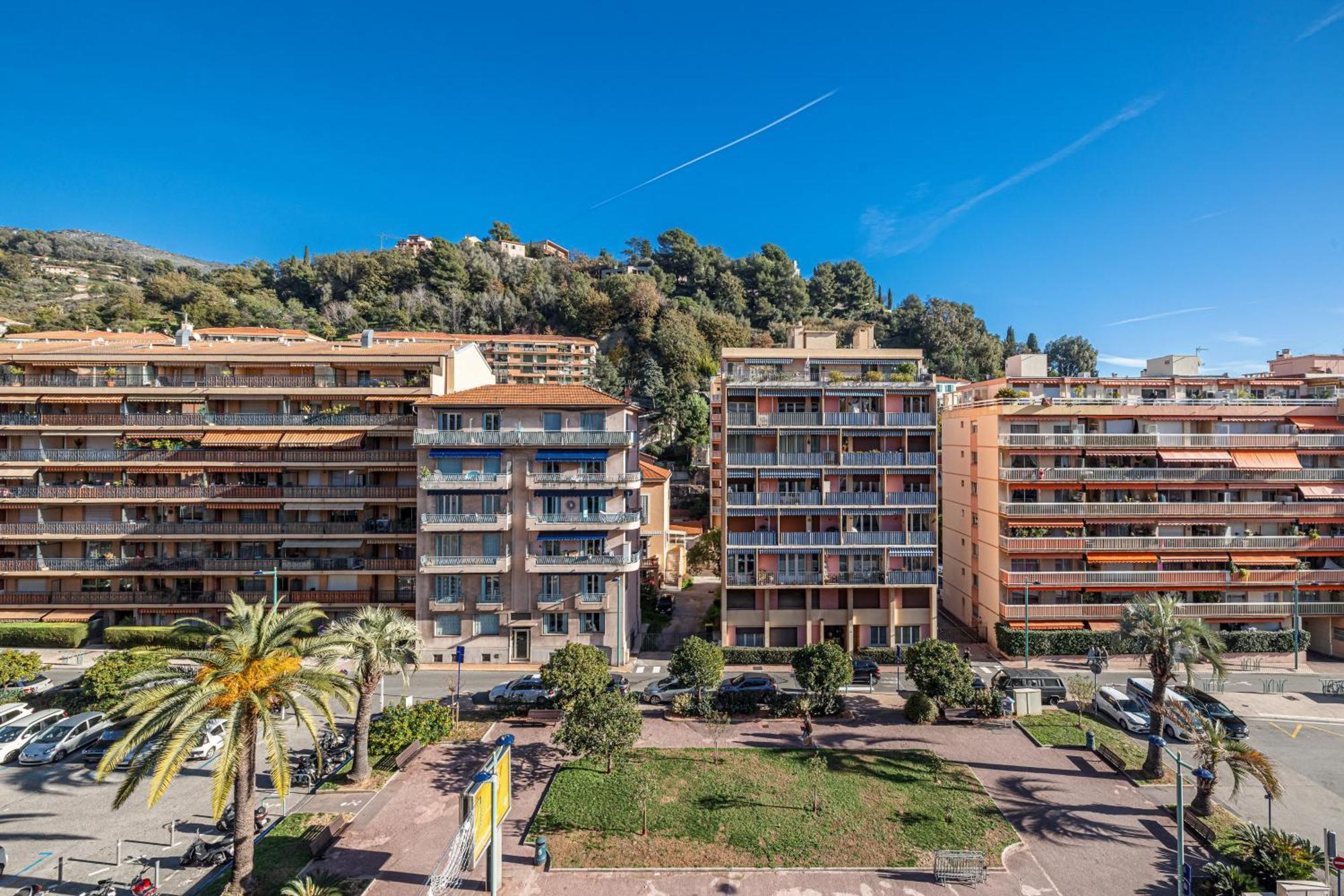 Bed & Breakfast Intercontinental Superbe Avec Piscine *