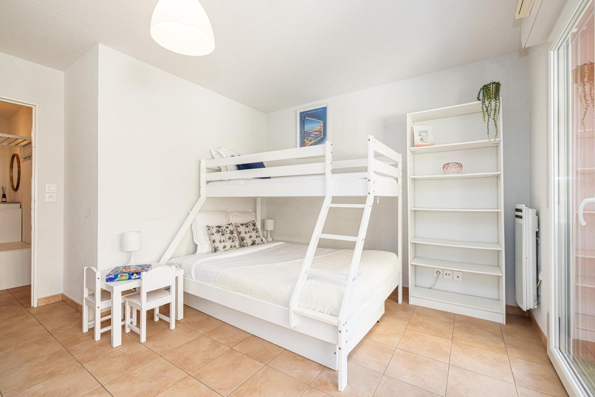 Bed & Breakfast Intercontinental Superbe Avec Piscine